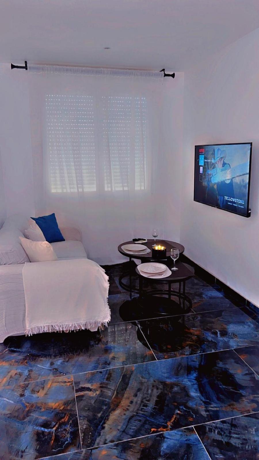 Dima Suite Jacuzzi Privatif Vedène Exterior foto